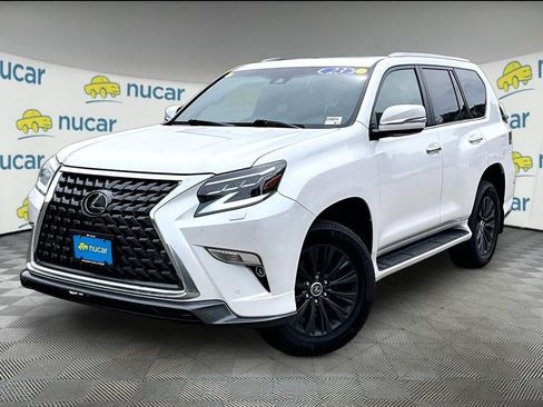 Used 2023 Lexus GX 460 Luxury w/ Sport Design Package AWD/4WD image 3