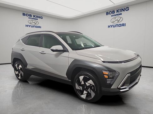 Certified 2024 Hyundai Kona Limited AWD/4WD image 7
