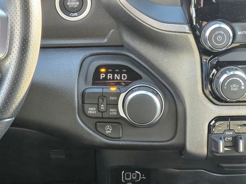 New 2025 RAM 1500 Tradesman AWD/4WD image 16