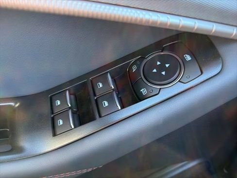 New 2026 Ford Explorer Active w/ Active Comfort Package AWD/4WD image 24