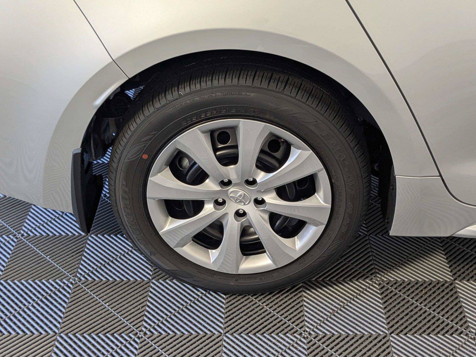 New 2027 Toyota Corolla LE FWD image 7
