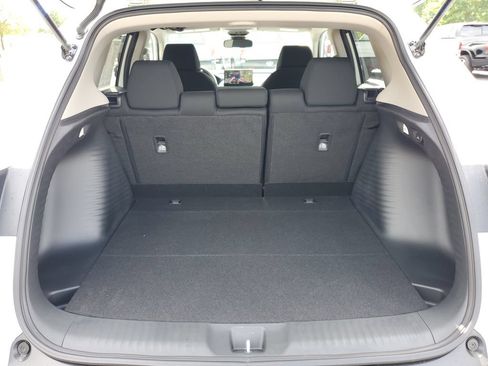 New 2027 Honda HR-V LX image 30