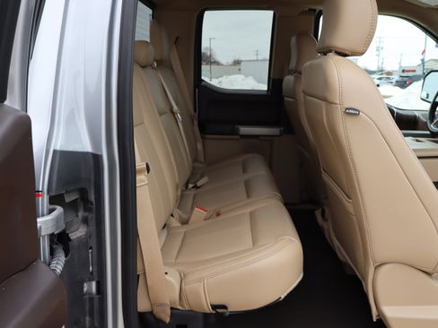 Used 2020 Ford F150 Lariat w/ Equipment Group 501A Mid image 12