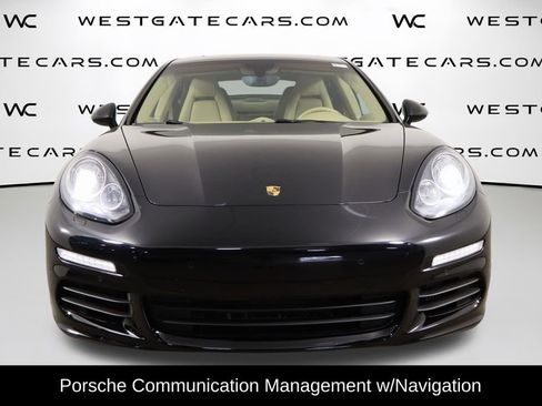 Used 2016 Porsche Panamera S image 2