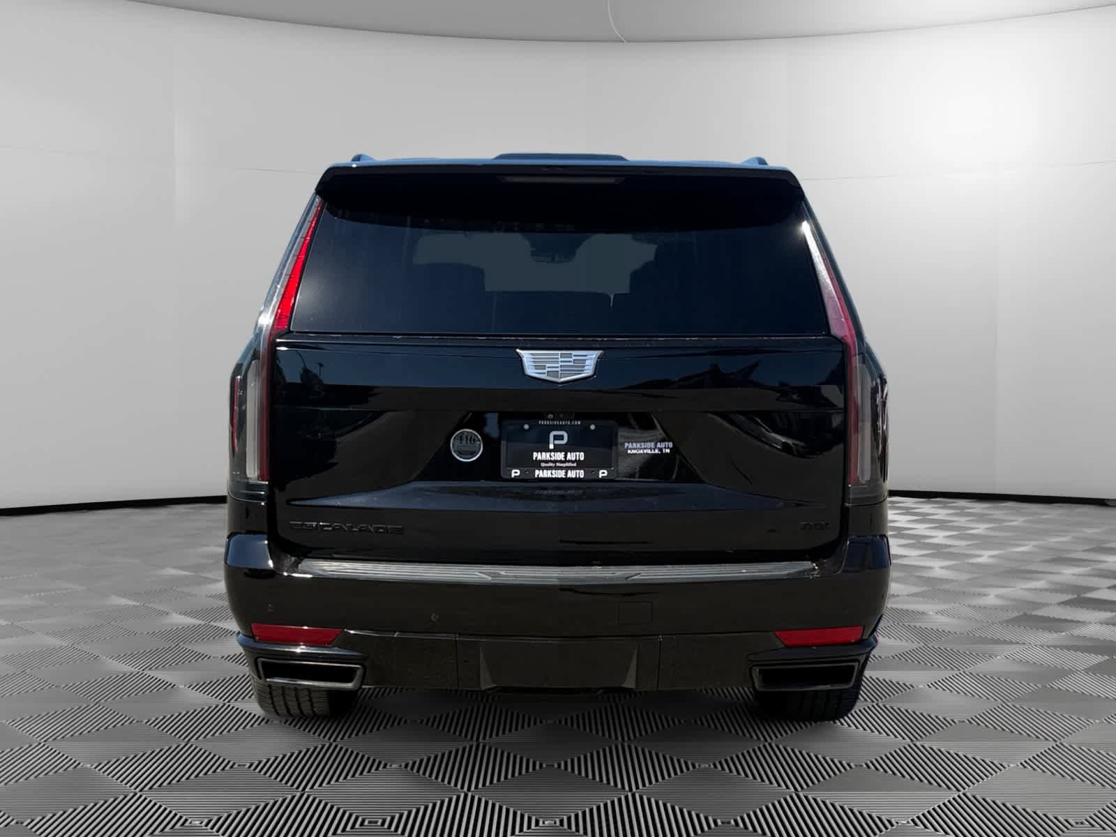 Used 2023 Cadillac Escalade Sport Platinum AWD/4WD image 4