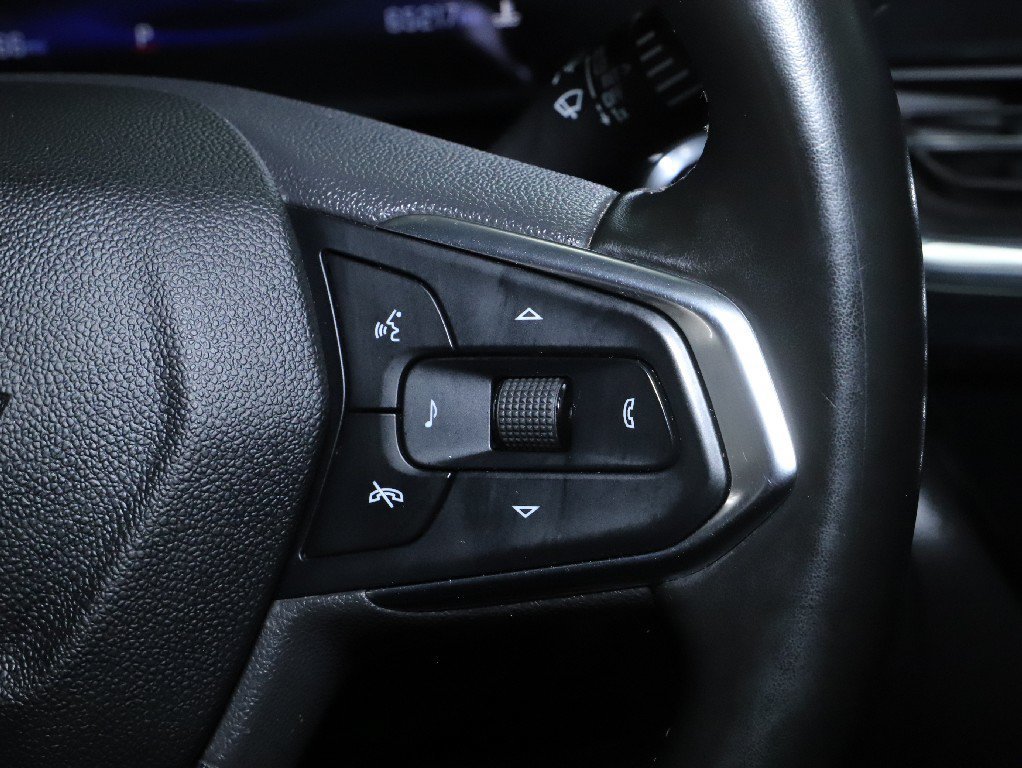 Used 2024 Chevrolet Trax ACTIV w/ Sunroof Package FWD image 22