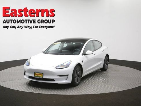 Used 2023 Tesla Model 3 Standard Range RWD image 53