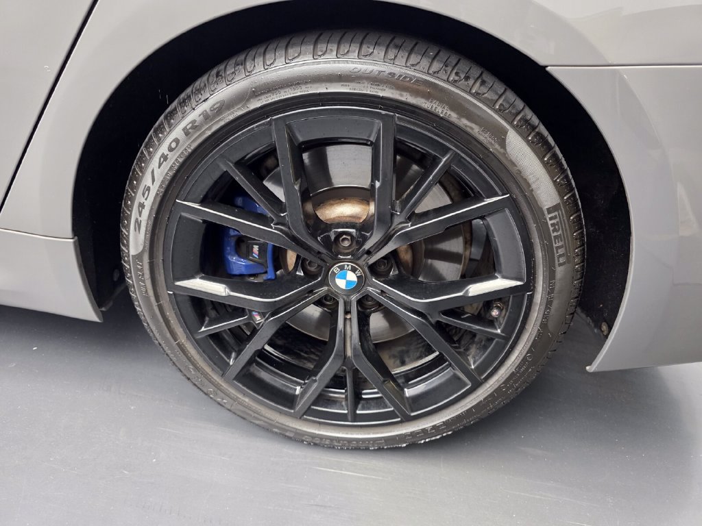 Used 2021 BMW M550i xDrive AWD/4WD image 17
