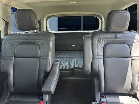 Used 2025 Lincoln Aviator Reserve w/ Equipment Group 201A AWD/4WD image 11