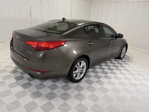 Used 2013 Kia Optima EX image 6