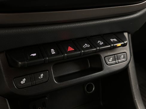 Used 2020 Chevrolet Colorado Z71 image 15