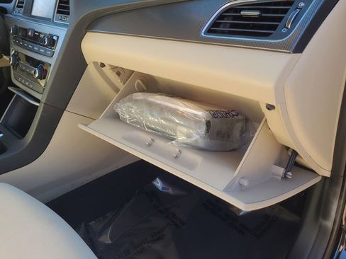 Used 2016 Hyundai Sonata Sport image 47