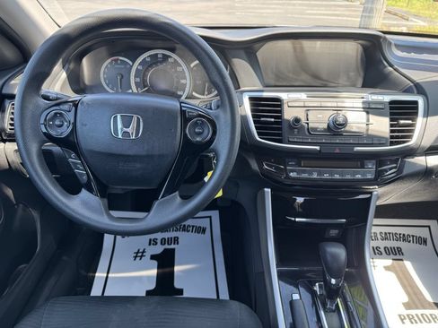 Used 2016 Honda Accord LX image 11