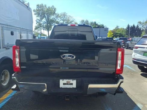 Used 2025 Ford F350 XLT w/ FX4 Off-Road Package image 5