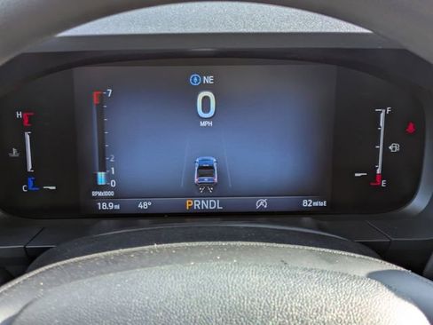 New 2026 Ford Maverick XL image 25