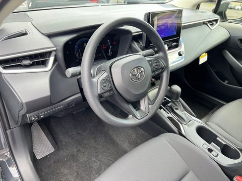 New 2026 Toyota Corolla LE FWD image 9