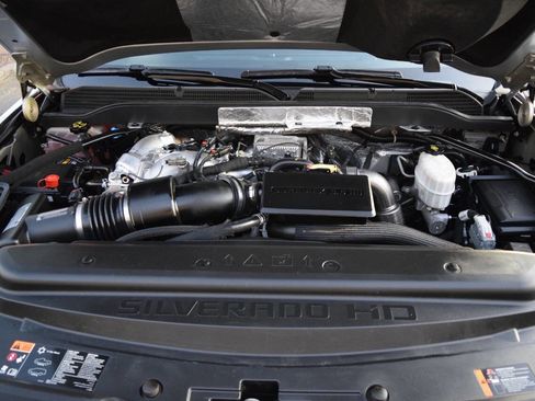 Used 2019 Chevrolet Silverado 2500 LTZ w/ Duramax Plus Package image 42