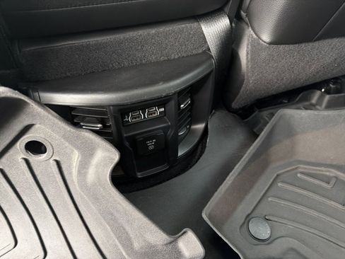 Used 2020 RAM 2500 Laramie image 30