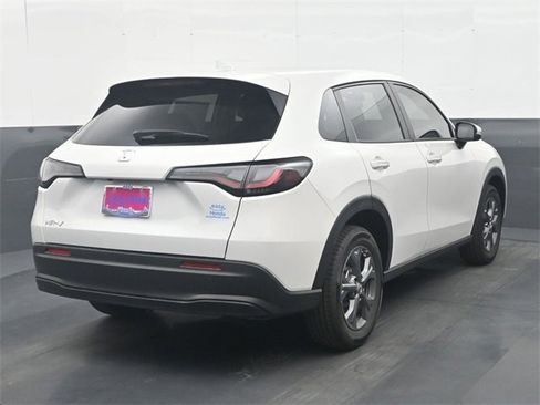 New 2026 Honda HR-V LX image 7