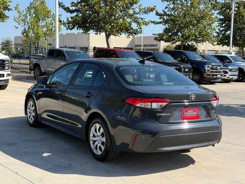 Used 2024 Toyota Corolla LE FWD image 5