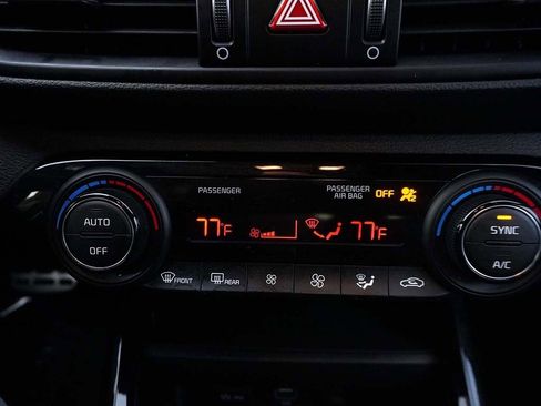 Used 2023 Kia Forte GT-Line w/ GT-Line Technology Package image 46