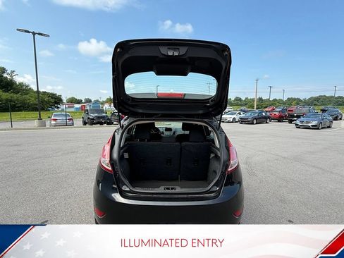 Used 2019 Ford Fiesta SE FWD image 13