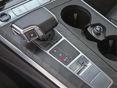 Used 2021 Audi A6 Premium Plus w/ Premium Plus Package AWD/4WD image 27