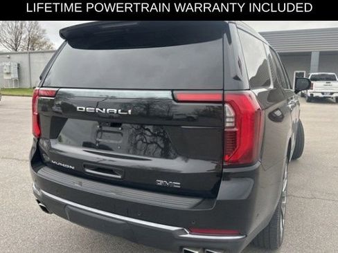 Used 2025 GMC Yukon Denali Ultimate image 10