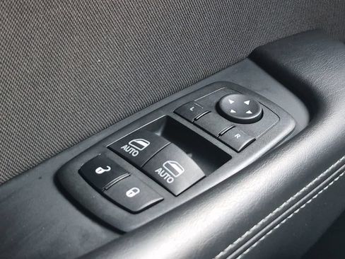 Used 2022 Dodge Challenger R/T Scat Pack RWD image 12