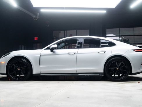 Used 2025 Porsche Panamera 4 AWD/4WD image 20
