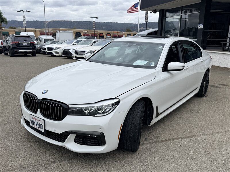 Used 2019 BMW 740i w/ M Sport Package RWD image 3