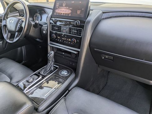 Used 2024 INFINITI QX80 Luxe image 35