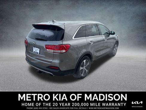 Used 2016 Kia Sorento EX w/ EX Touring Package image 6