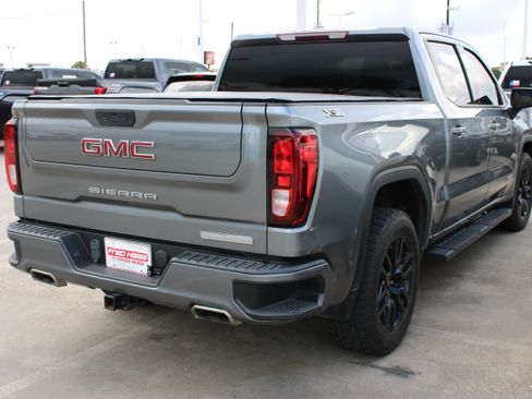Used 2021 GMC Sierra 1500 Elevation w/ X31 Off-Road Package AWD/4WD image 11