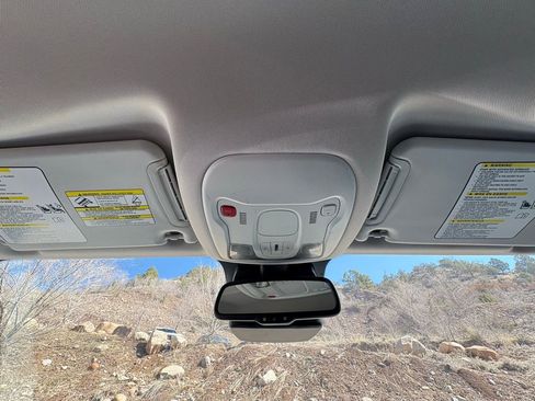 Used 2020 Jeep Renegade Limited w/ Advanced Technology Group image 23