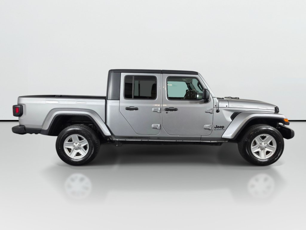 Used 2021 Jeep Gladiator Sport AWD/4WD image 7
