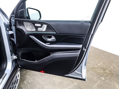 Certified 2022 Mercedes-Benz GLS 450 4MATIC image 25