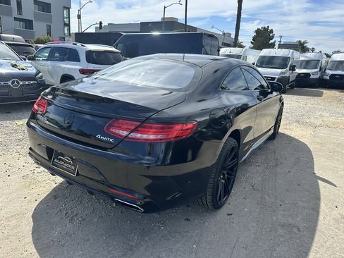 Used 2016 Mercedes-Benz S 550 4MATIC Coupe w/ Sport Package image 10