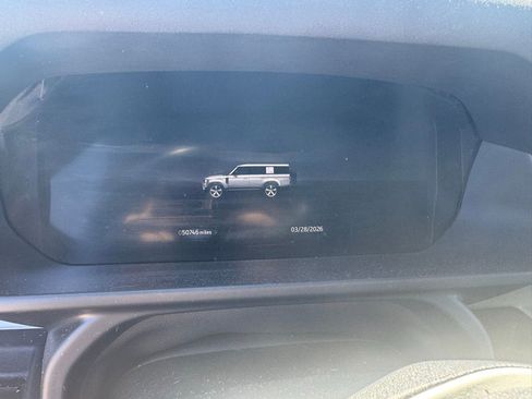 Used 2023 Land Rover Defender 130 X-Dynamic SE image 12