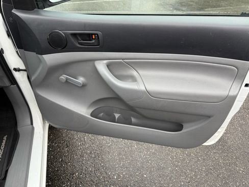 Used 2013 Toyota Tacoma Base 4x2 2dr Regular Cab 6.1 f image 27