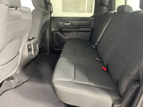 New 2026 RAM 1500 Express AWD/4WD image 12