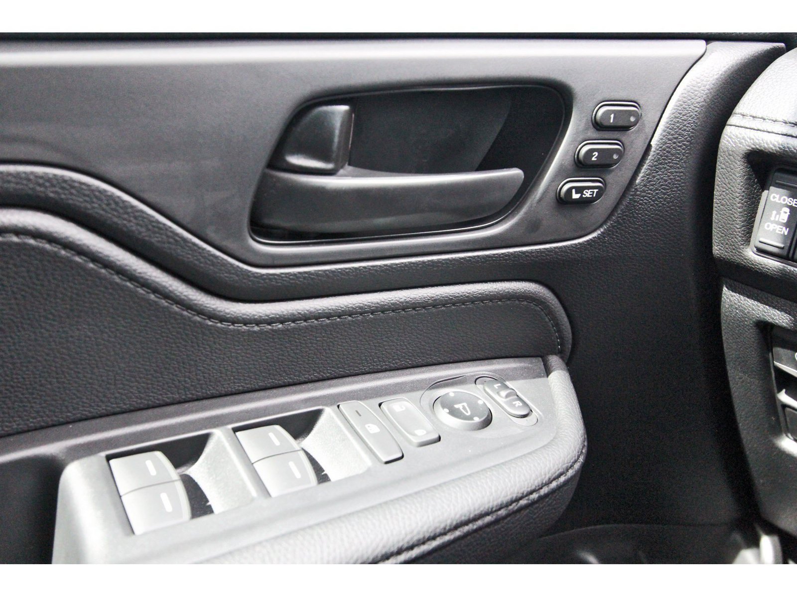 New 2027 Honda Odyssey Sport-L image 19
