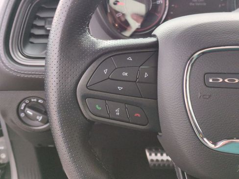 Used 2023 Dodge Challenger SXT w/ Plus Package image 21