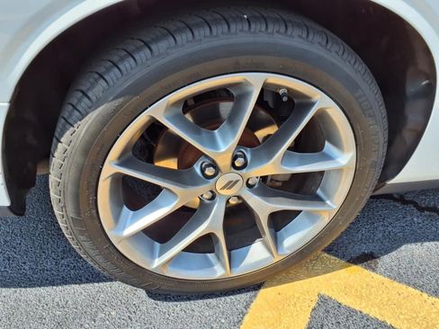 Used 2022 Dodge Challenger GT RWD image 7