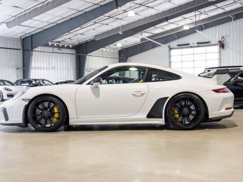 Used 2018 Porsche 911 GT3 image 3
