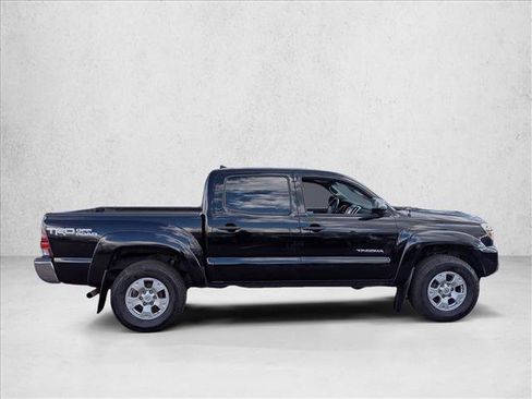 Used 2015 Toyota Tacoma 4x4 Double Cab image 4