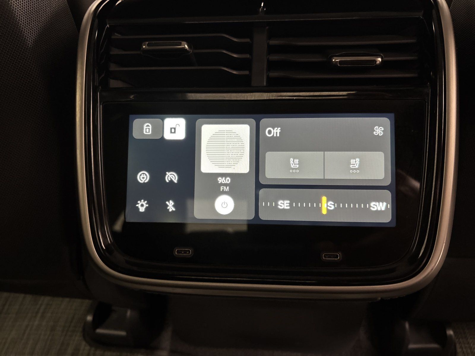 Used 2022 Rivian R1T Launch Edition AWD/4WD image 28