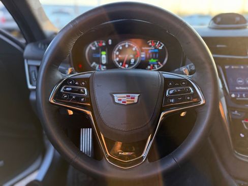 Used 2018 Cadillac CTS V w/ Carbon Fiber Package image 6