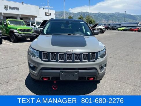 Used 2020 Jeep Compass Trailhawk AWD/4WD image 11