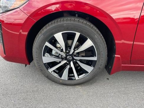 New 2025 Nissan Sentra SV w/ SV Premium Package image 10